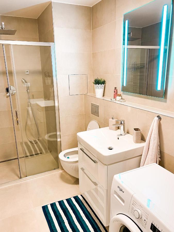 Lovely Apartment, Free Parking 1,55 Hight Apartmán Prague